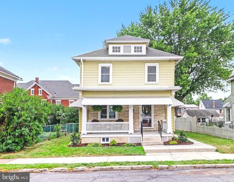 Photo of 105 E Keller Street, MECHANICSBURG, PA 17055 (MLS # PACB2055678)