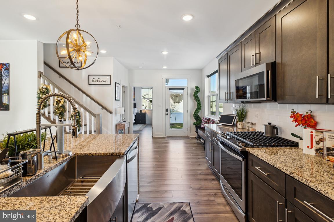 GAMBRILL VIEW - Residential