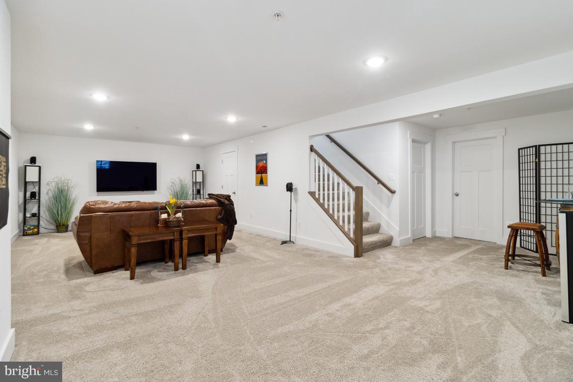 GAMBRILL VIEW - Residential