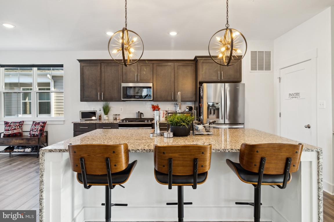 GAMBRILL VIEW - Residential