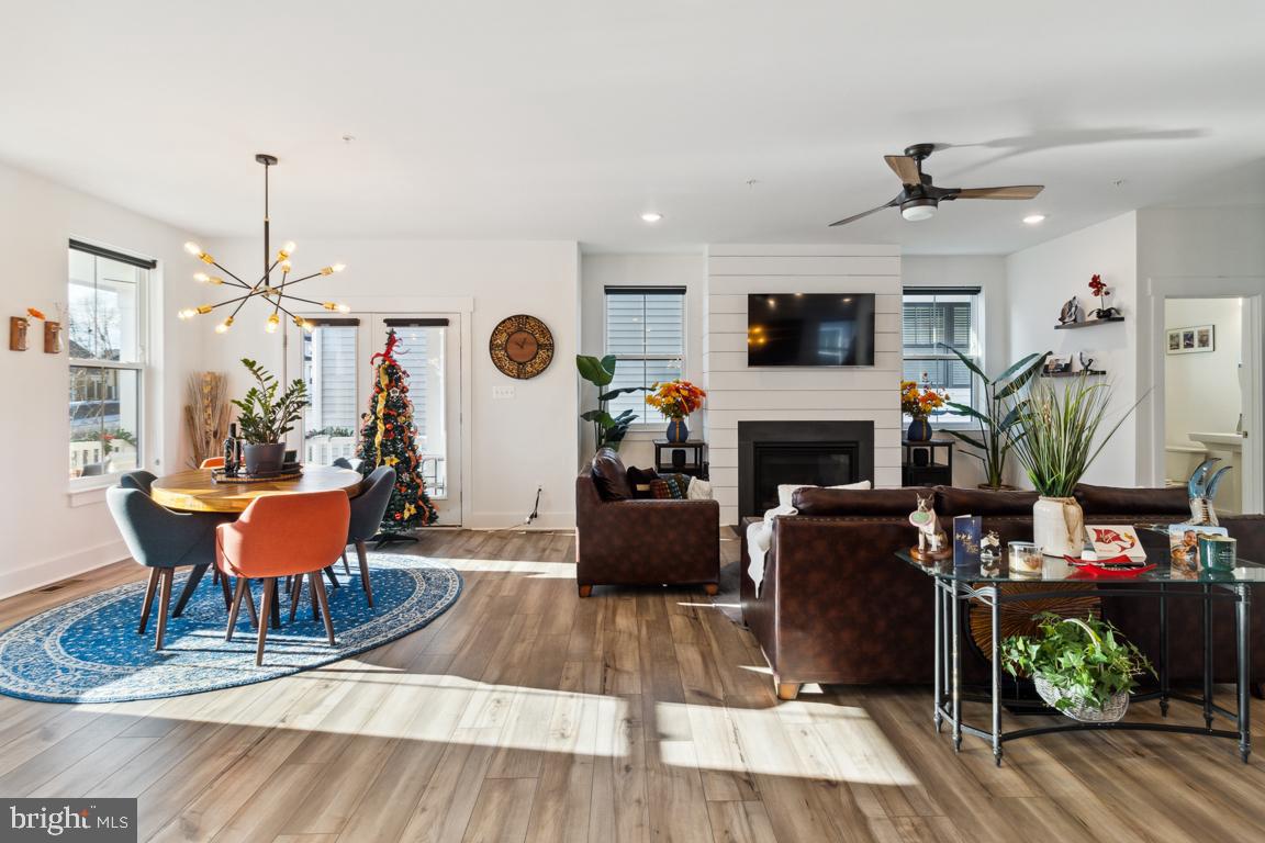 GAMBRILL VIEW - Residential