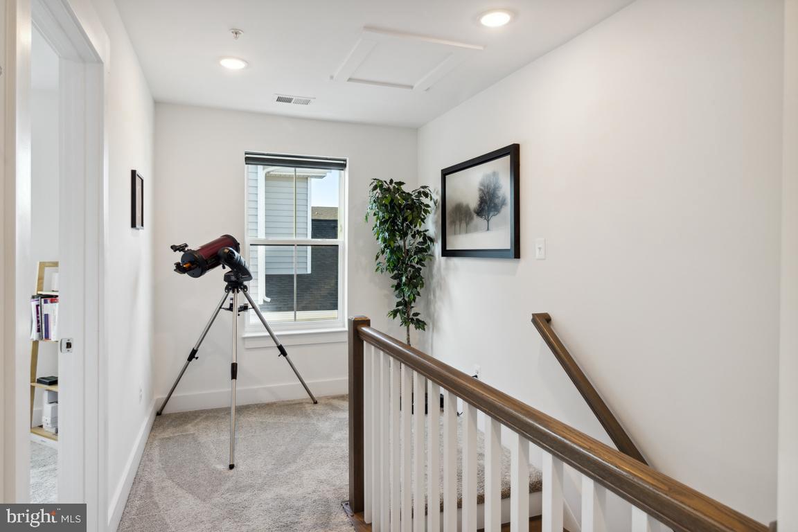 GAMBRILL VIEW - Residential