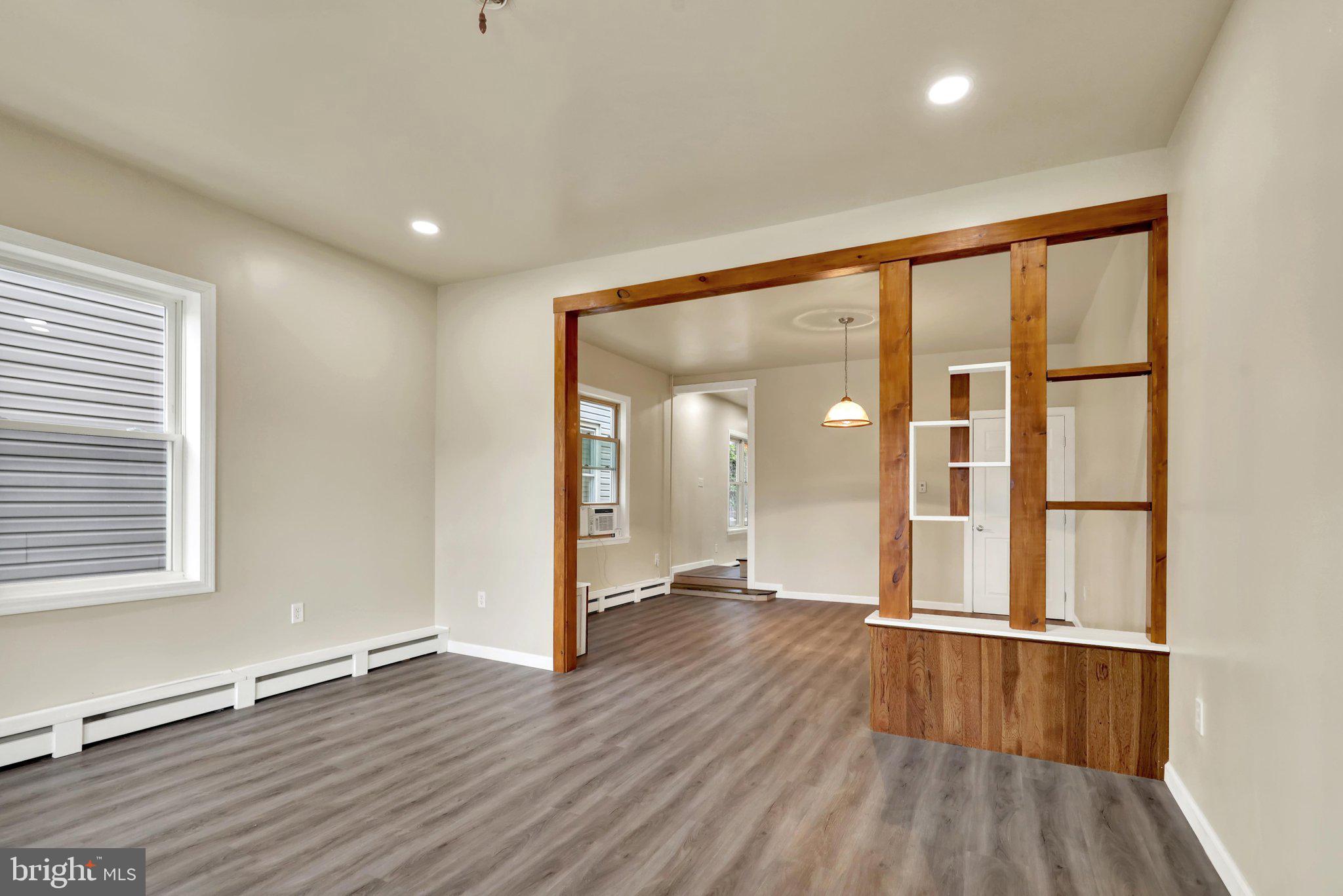 428 E MAIN STREET