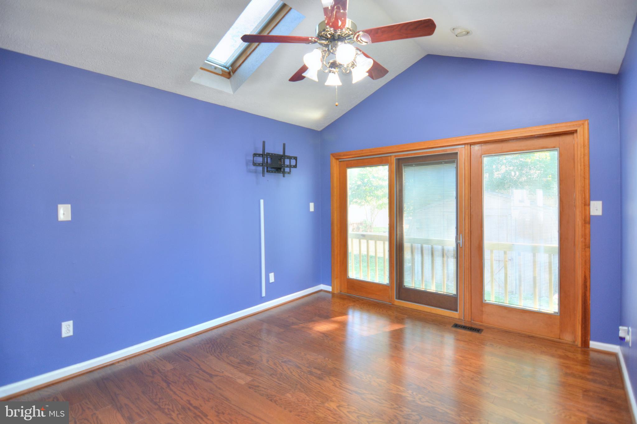 HERITAGE WOODS - Residential