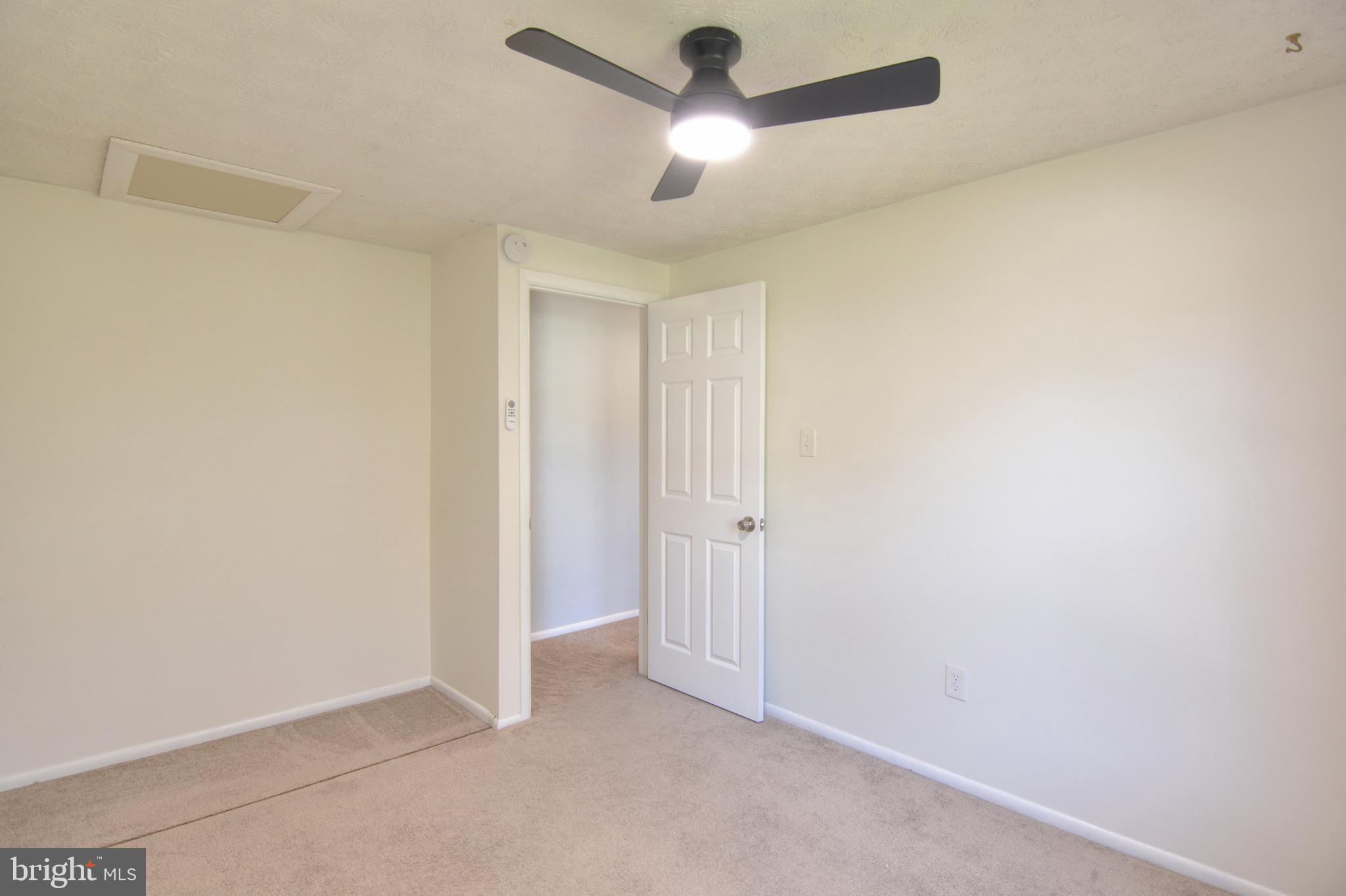 HERITAGE WOODS - Residential