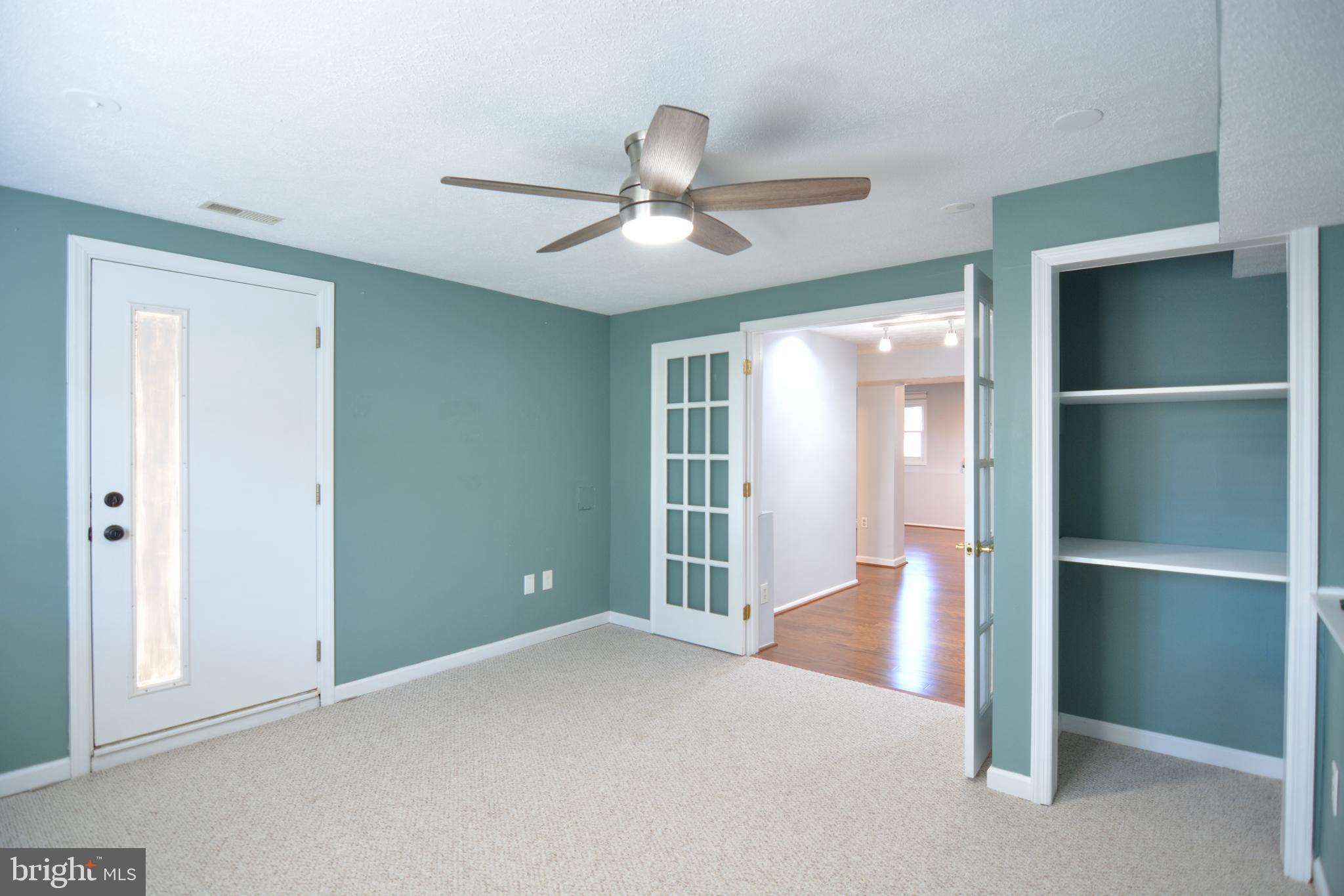 HERITAGE WOODS - Residential