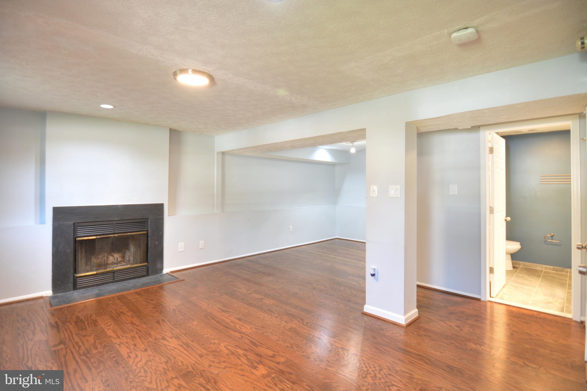 HERITAGE WOODS - Residential