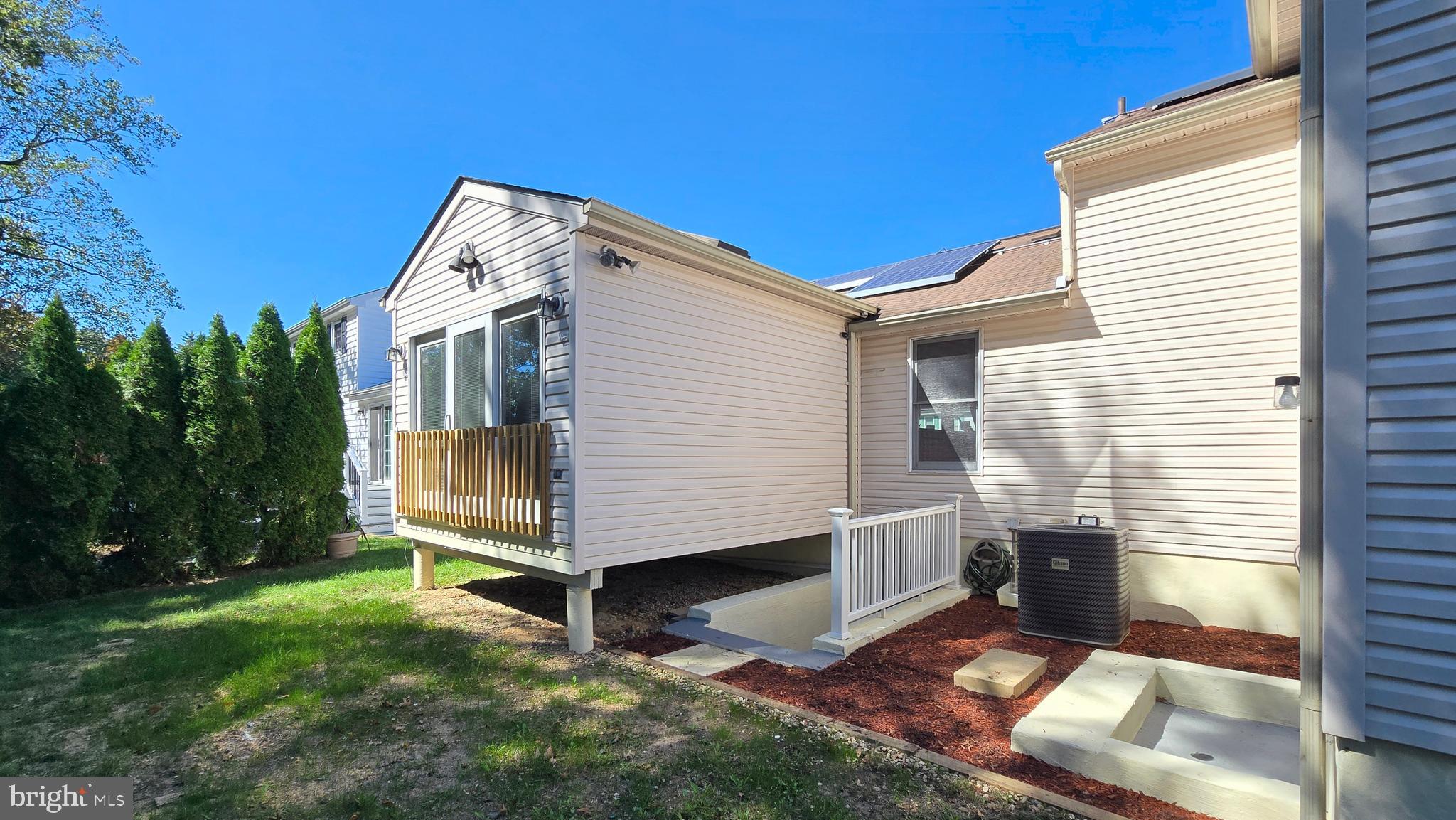 HERITAGE WOODS - Residential