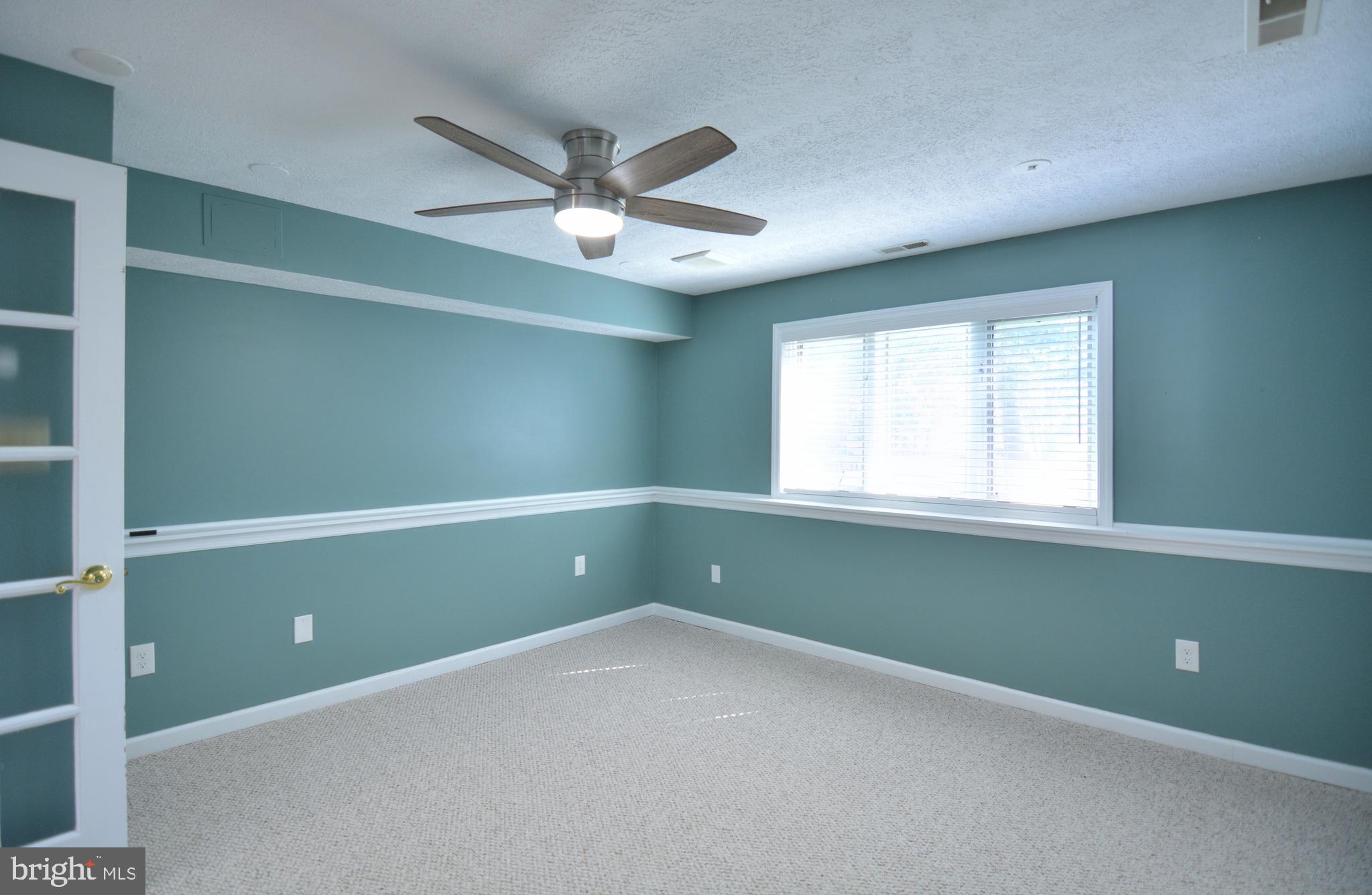 HERITAGE WOODS - Residential