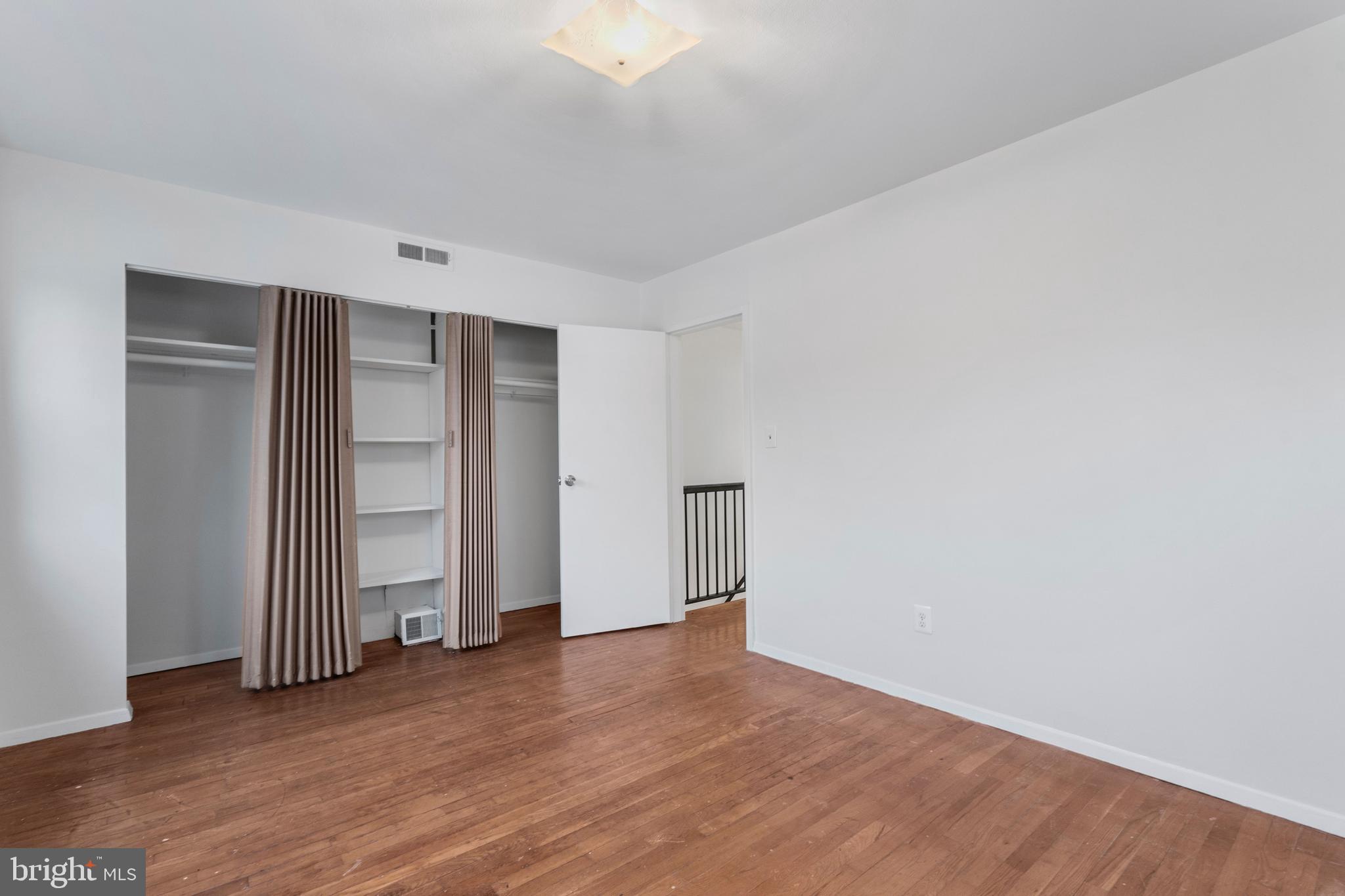 CAMERON HOMES - Residential