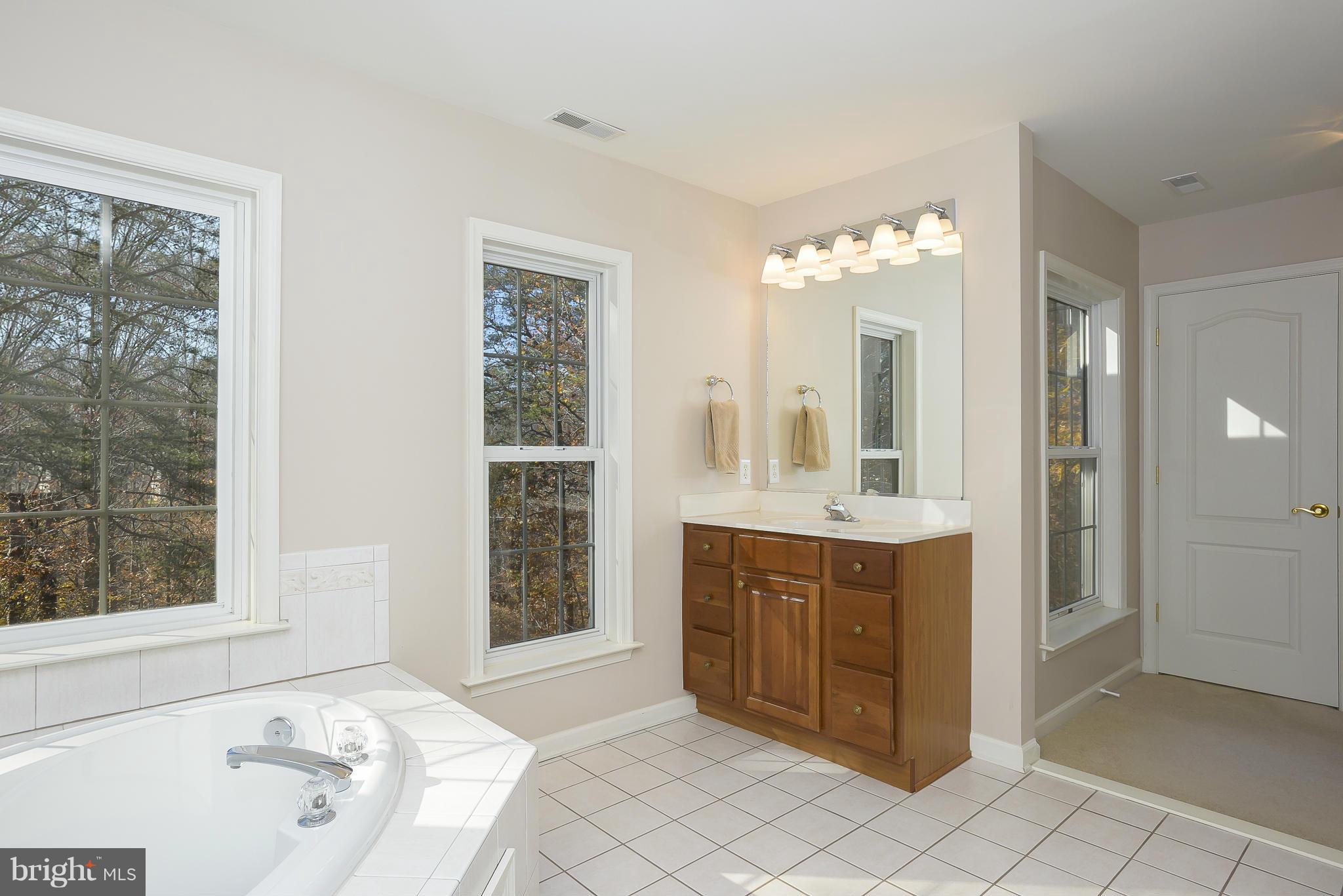 WOODGATE - Residential