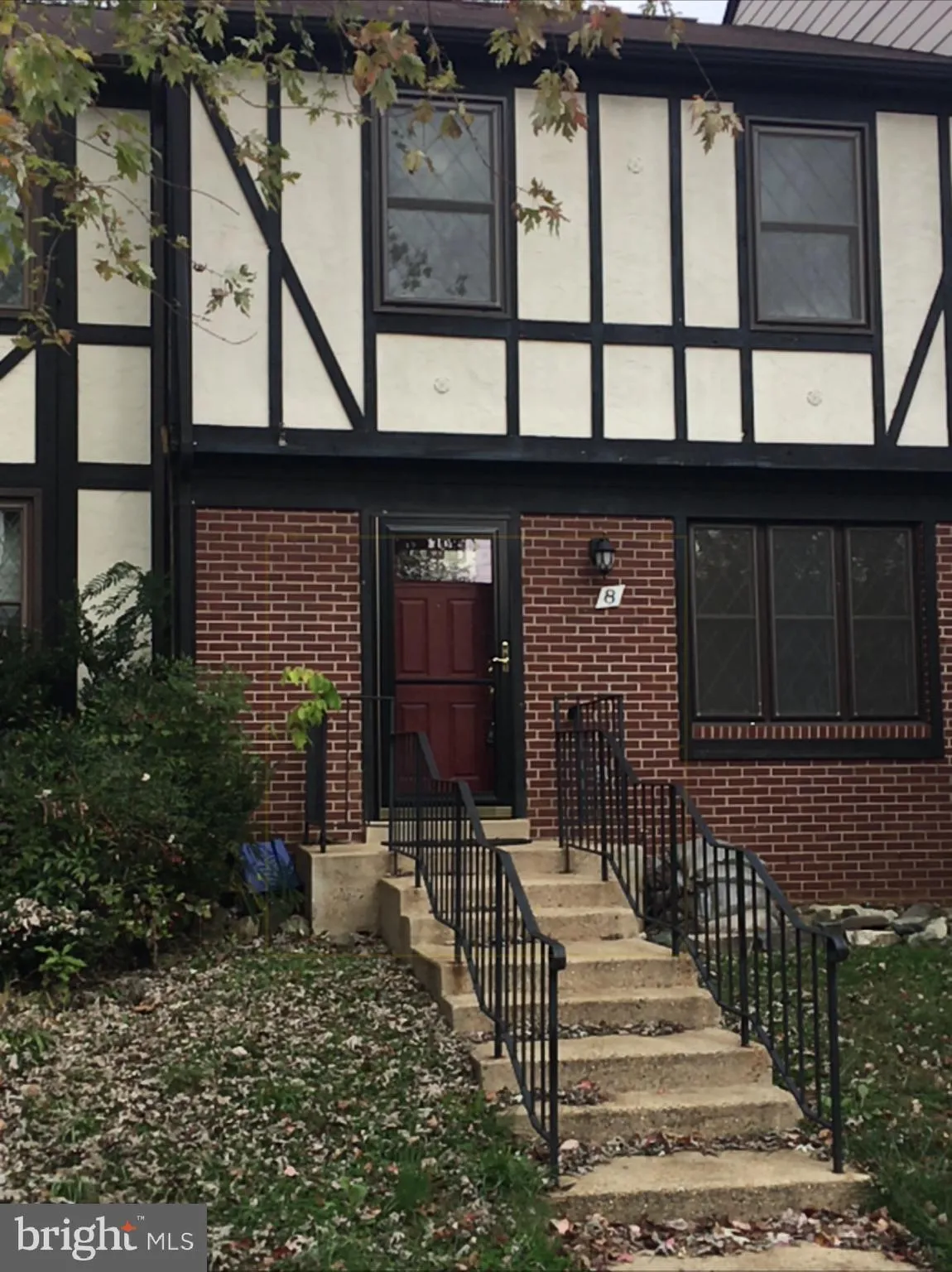 8 Millard Court, Sterling, VA 20165