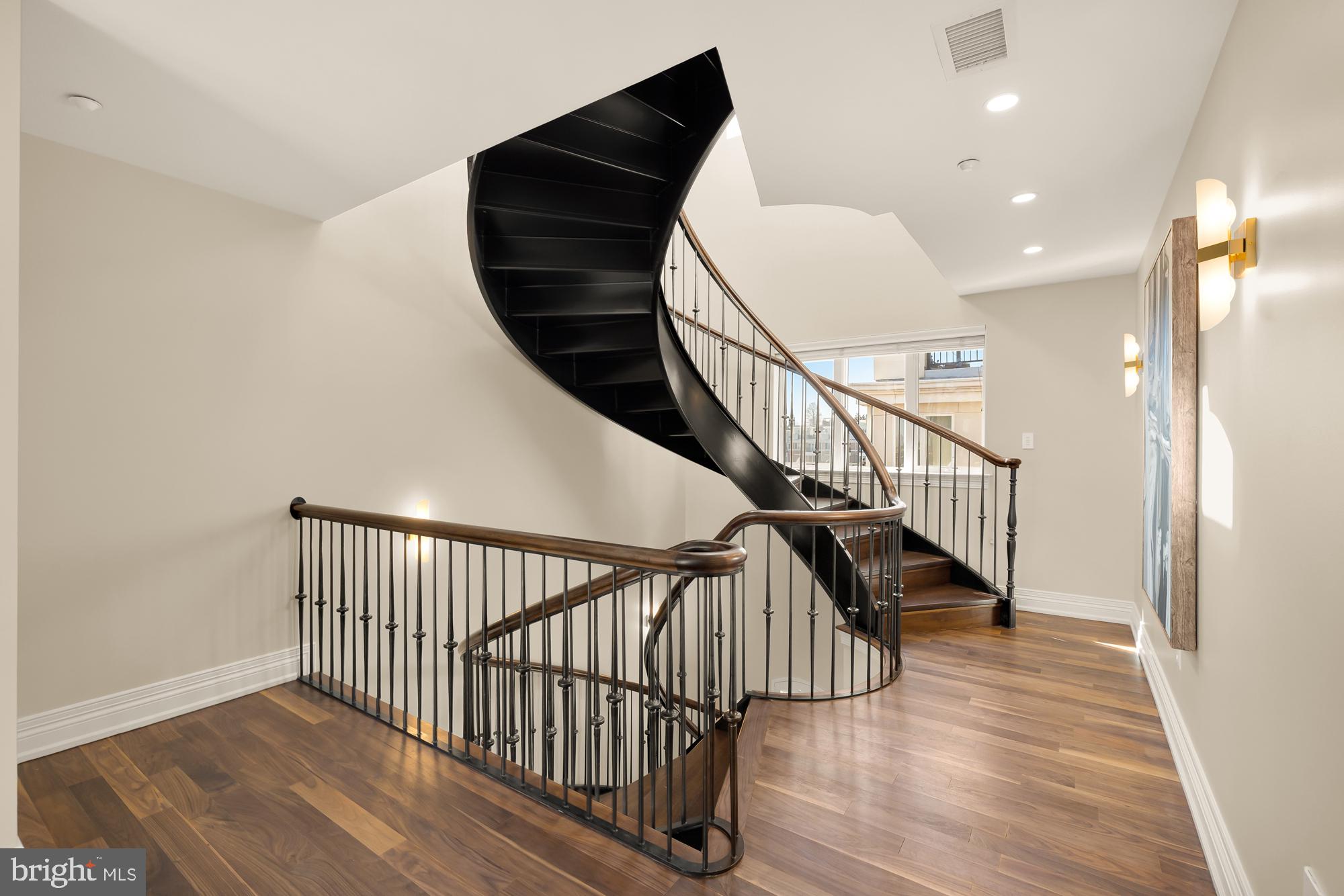 FEDERAL HILL HISTORIC DISTRICT - Residential Lease