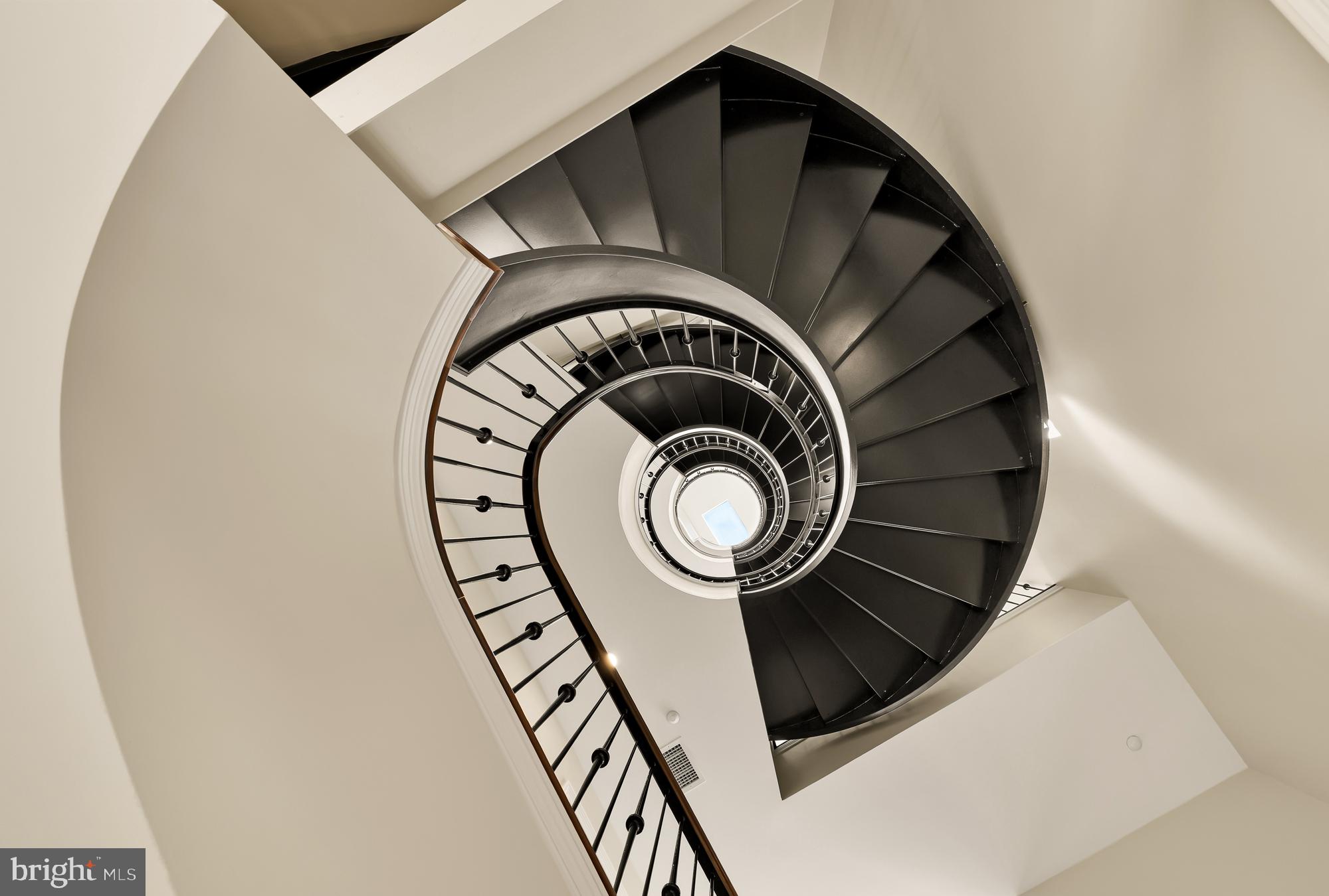 FEDERAL HILL HISTORIC DISTRICT - Residential Lease