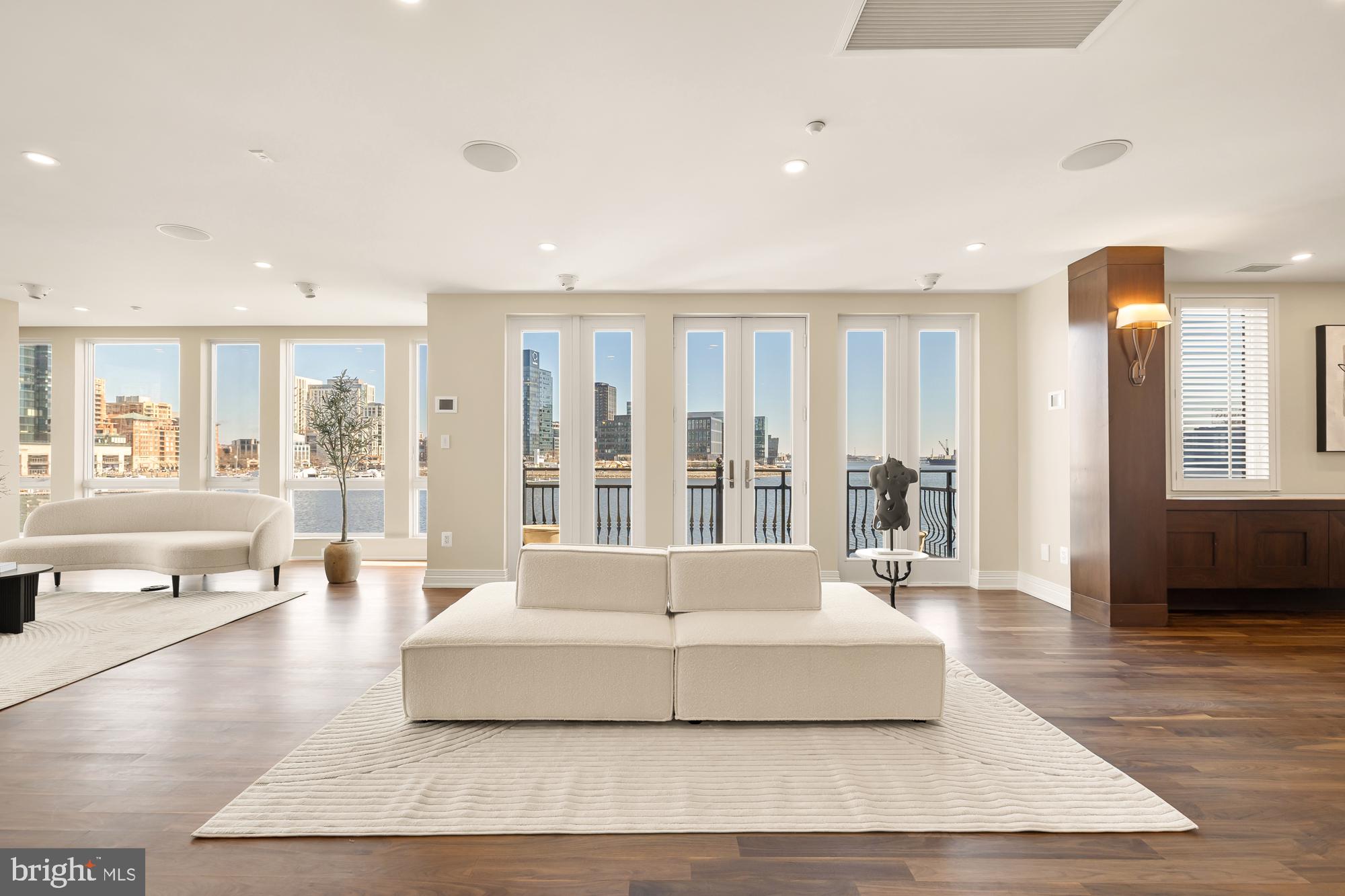 FEDERAL HILL HISTORIC DISTRICT - Residential Lease