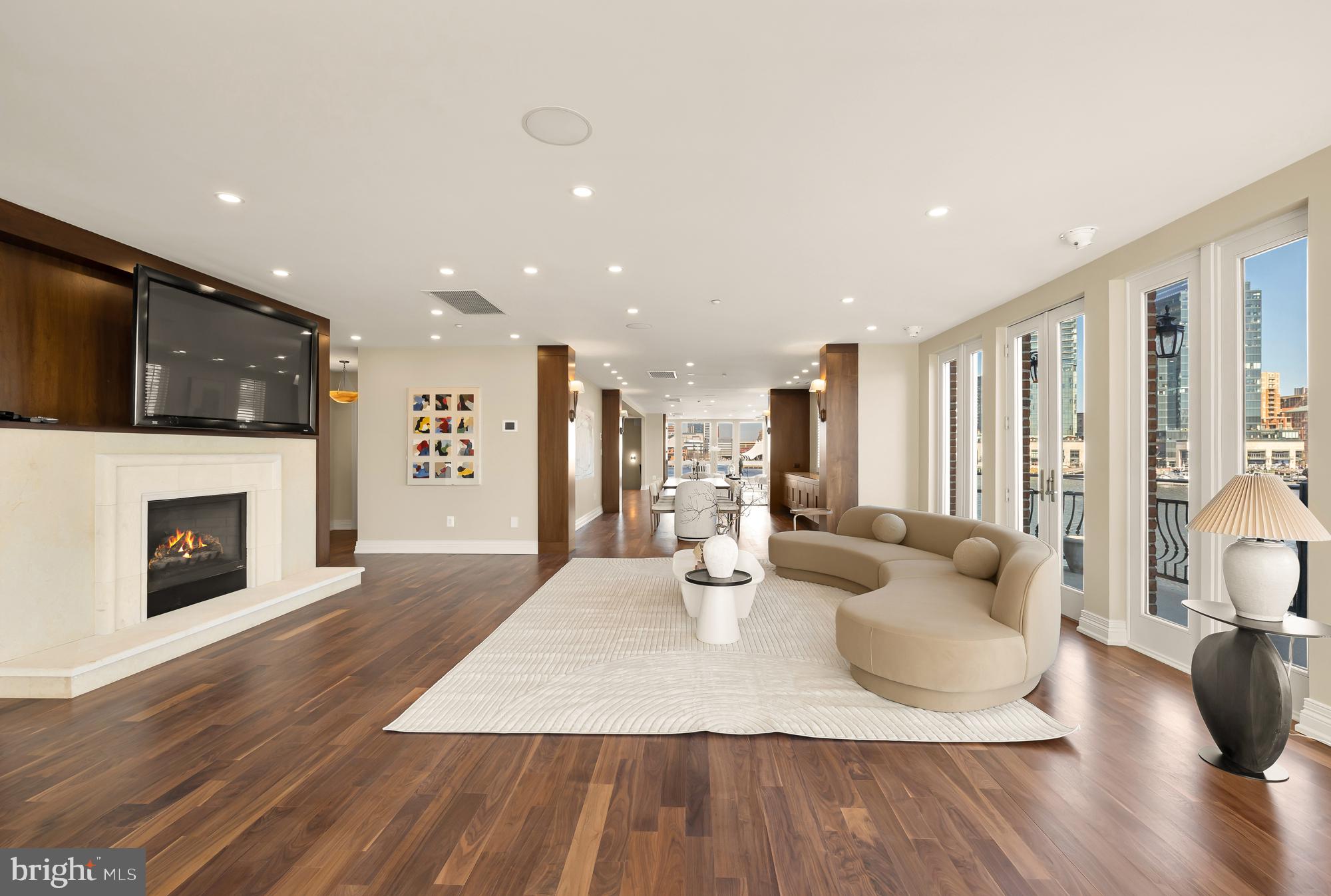 FEDERAL HILL HISTORIC DISTRICT - Residential Lease