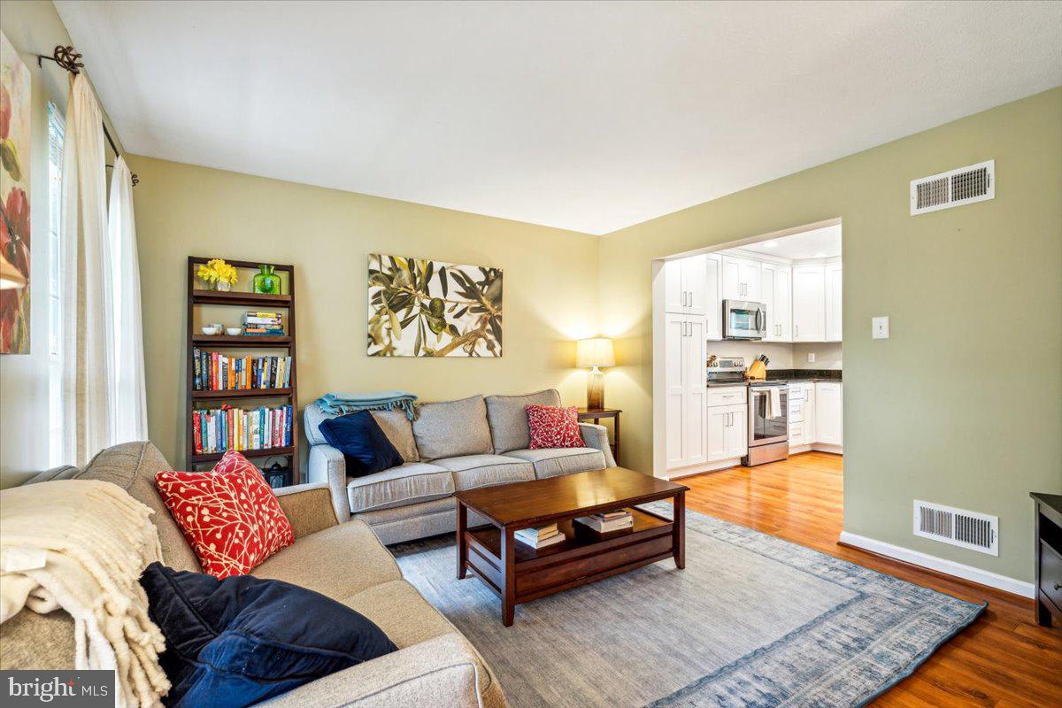 NEW MARKET WEST - Residential