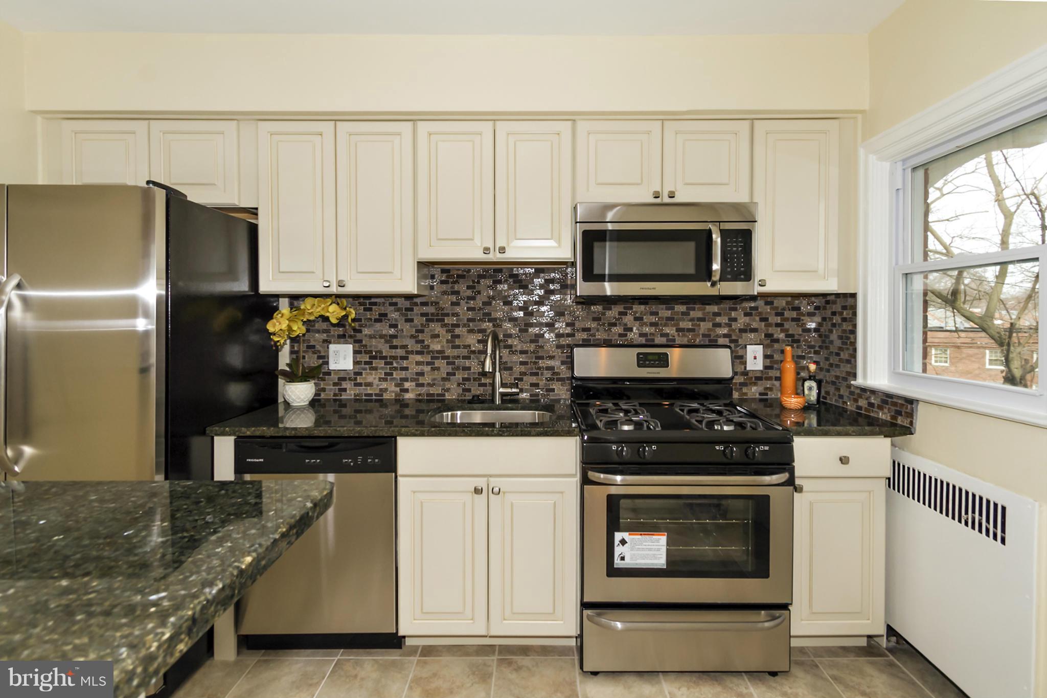 ORIGINAL NORTHWOOD - Residential