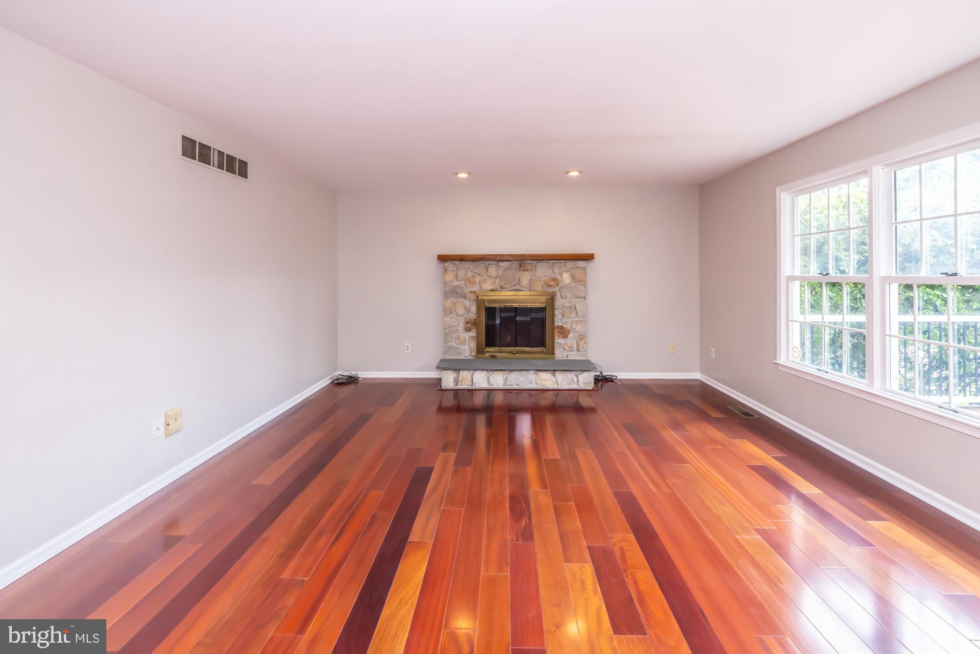 WHITEMARSH WOODS - Residential