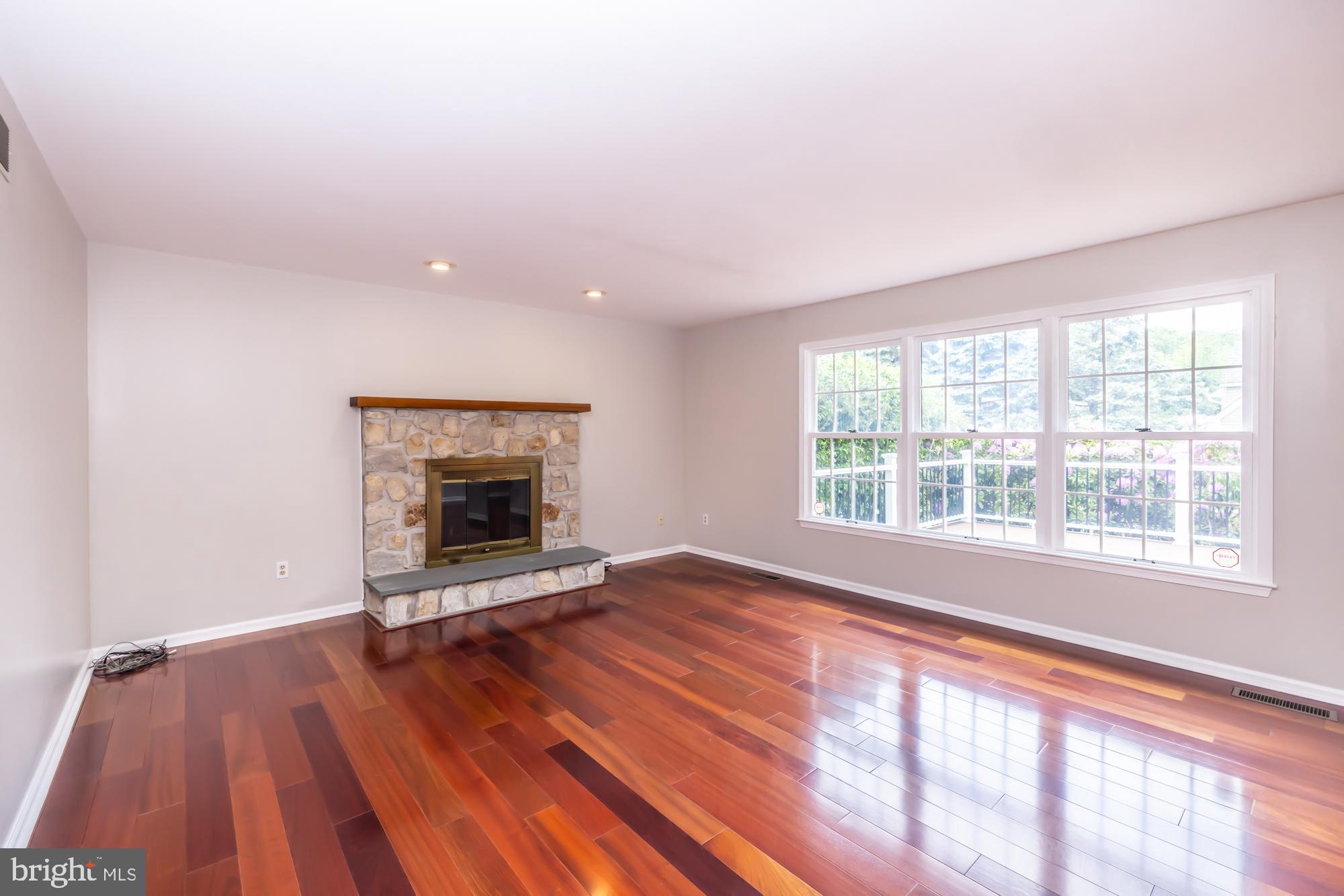 WHITEMARSH WOODS - Residential