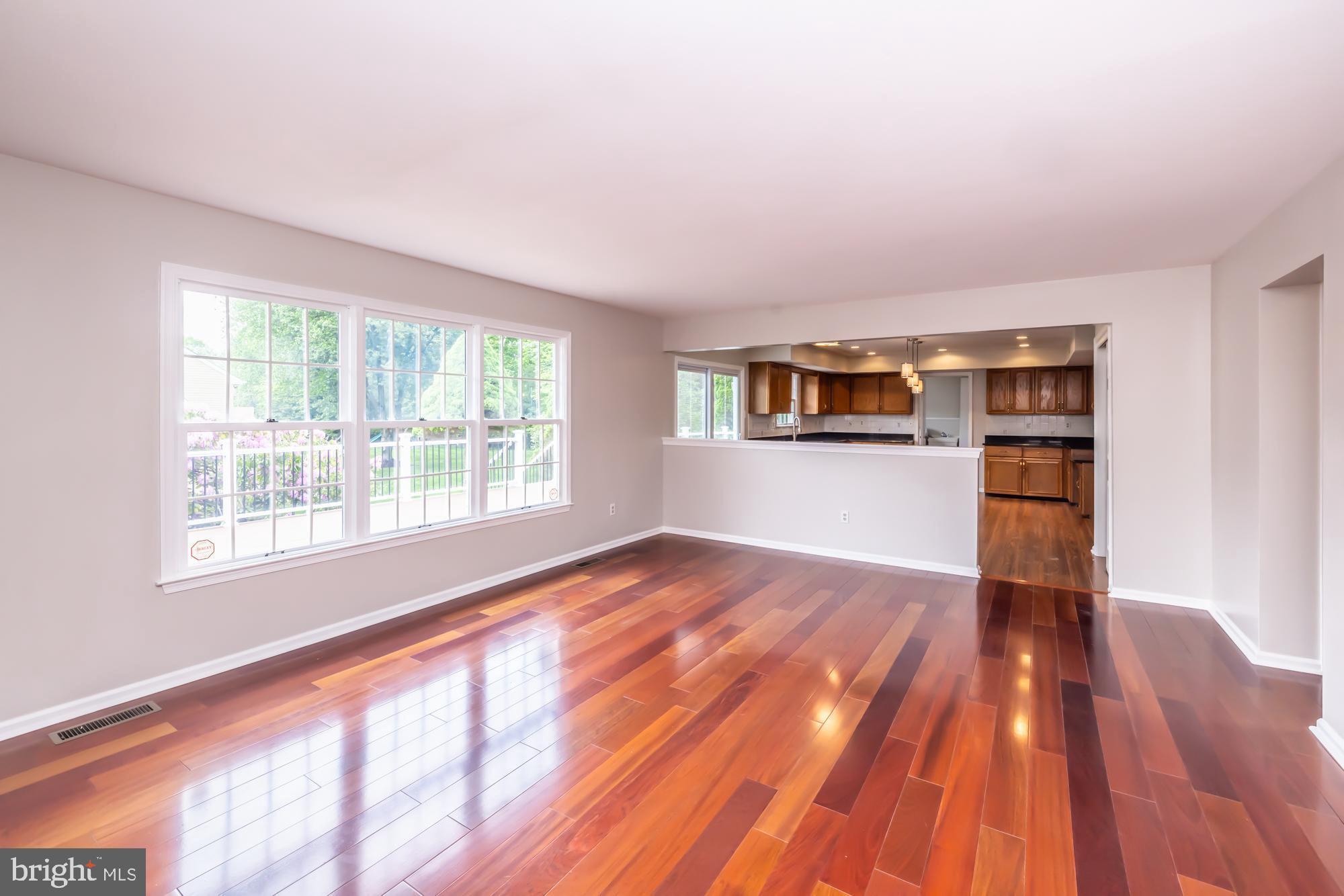 WHITEMARSH WOODS - Residential