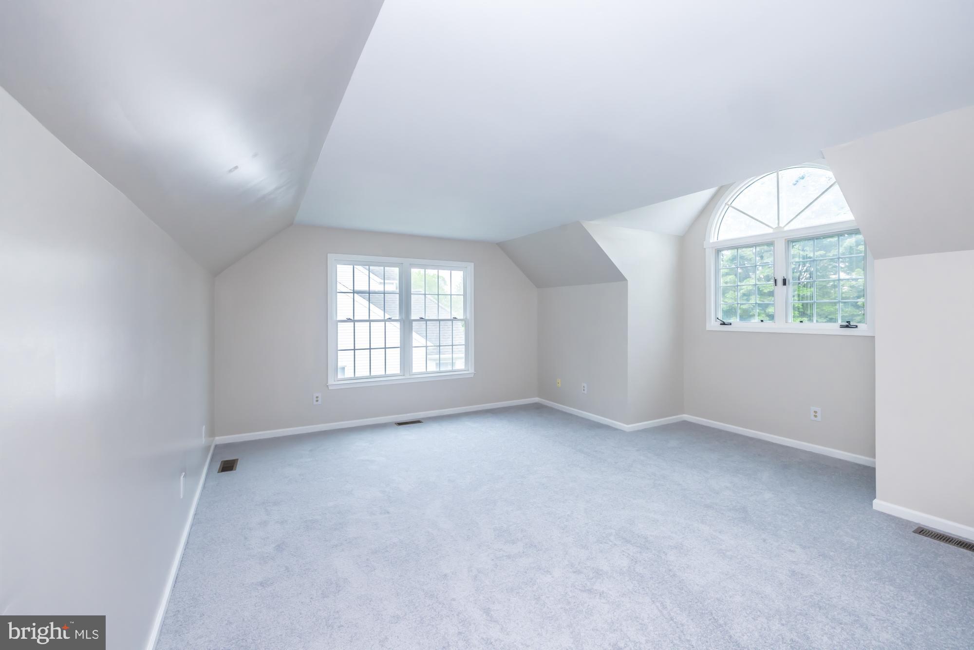 WHITEMARSH WOODS - Residential