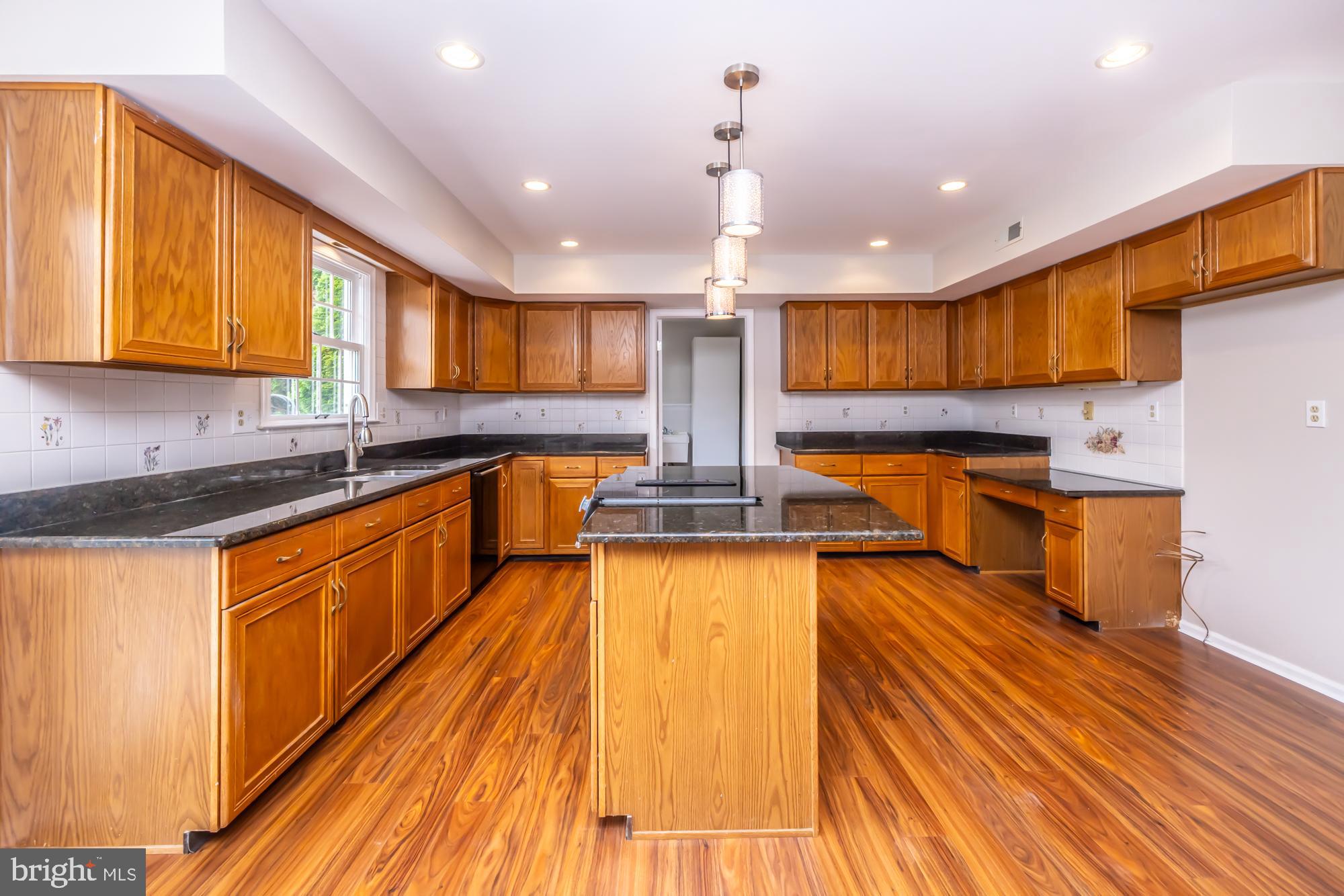 WHITEMARSH WOODS - Residential