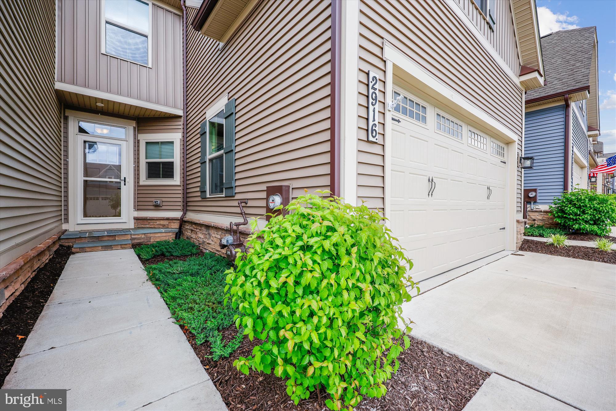2916 HERB GARDEN DRIVE