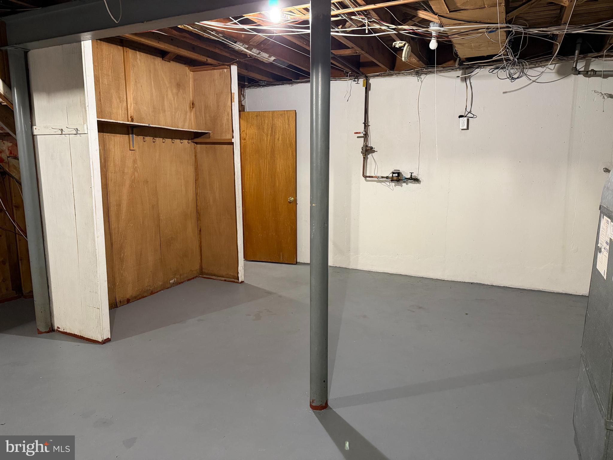 COLONIAL PARK - Residential