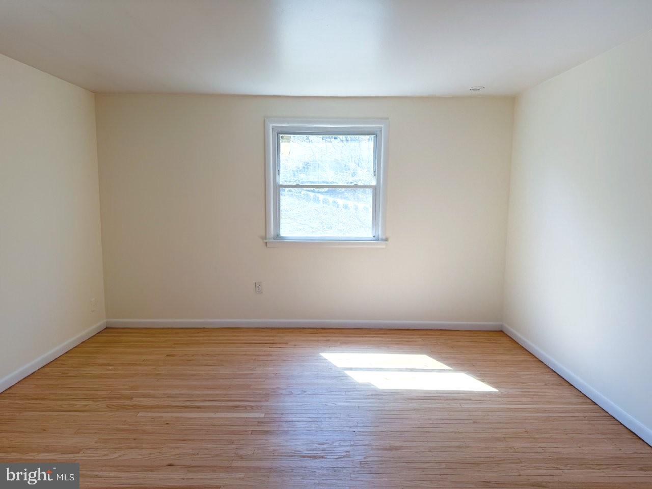 COLONIAL PARK - Residential