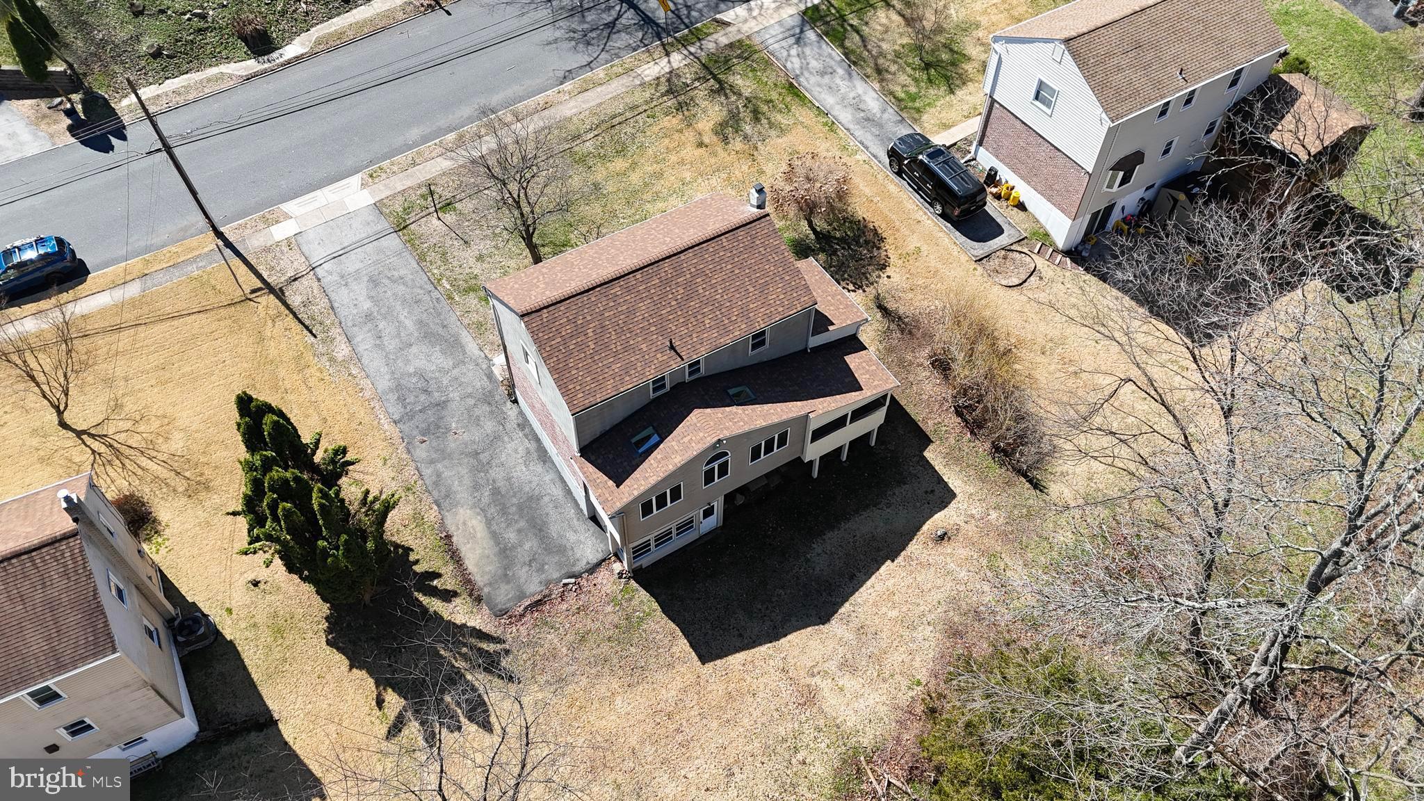 COLONIAL PARK - Residential