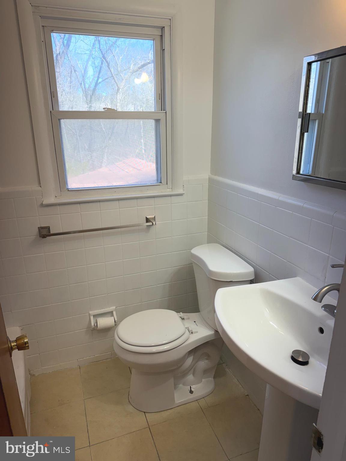 COLONIAL PARK - Residential