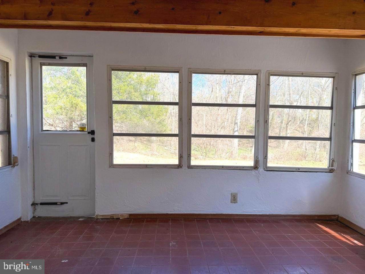 COLONIAL PARK - Residential