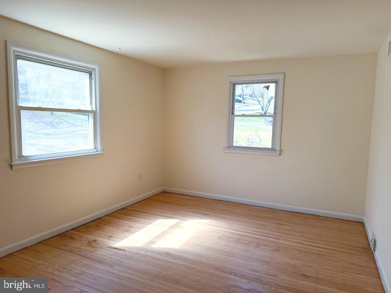 COLONIAL PARK - Residential