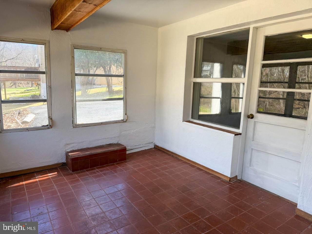 COLONIAL PARK - Residential