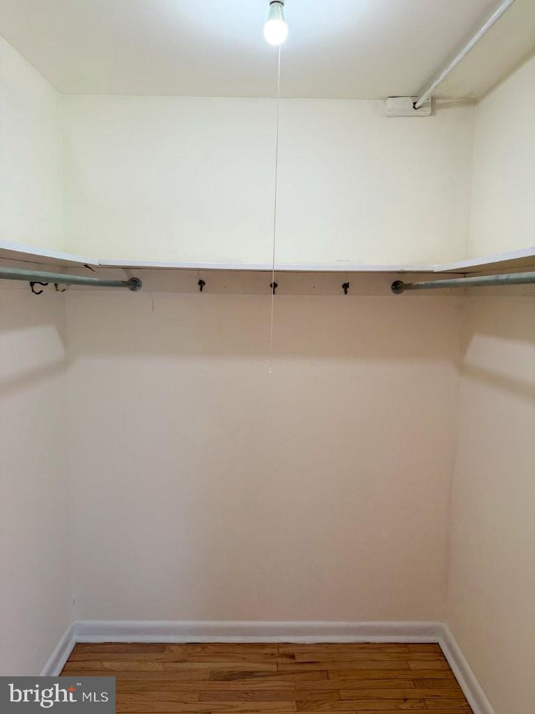 COLONIAL PARK - Residential