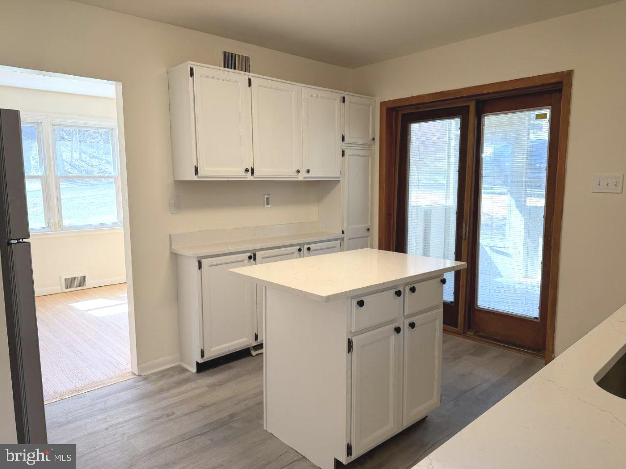 COLONIAL PARK - Residential