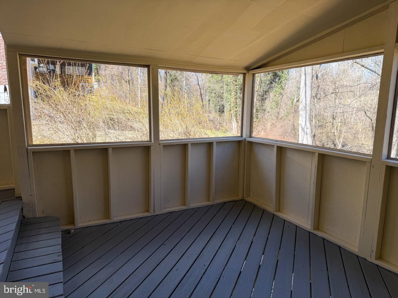 COLONIAL PARK - Residential