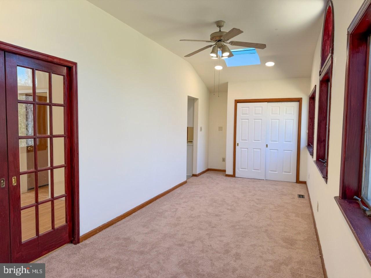 COLONIAL PARK - Residential