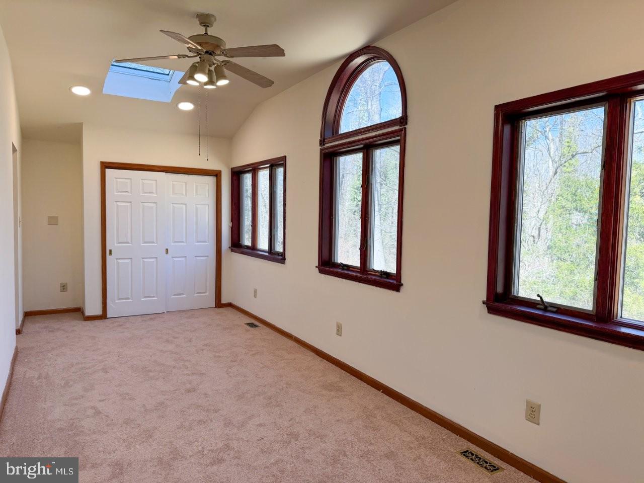 COLONIAL PARK - Residential