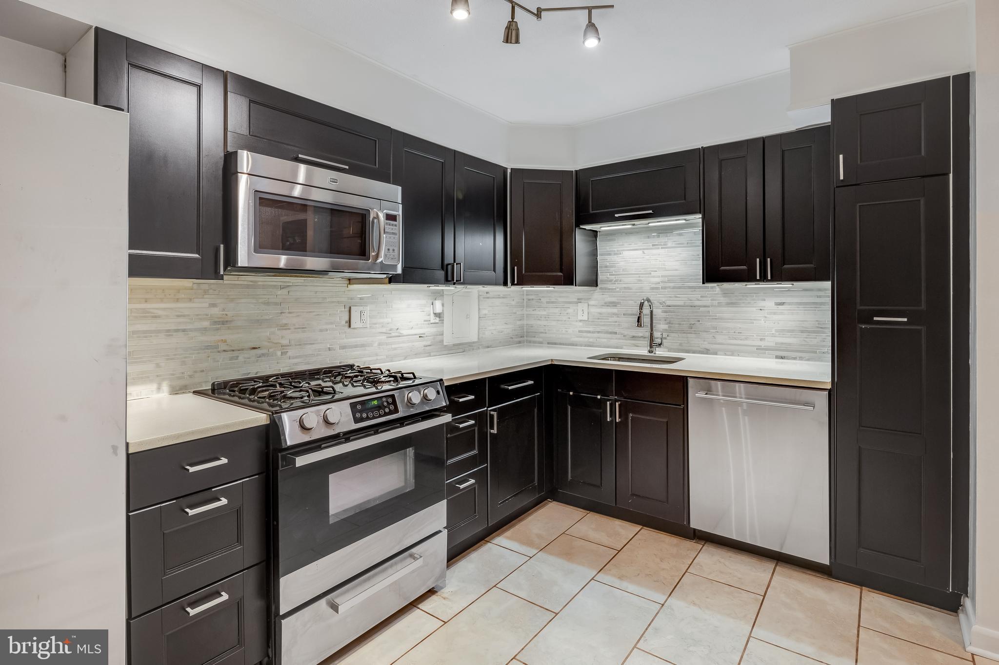 1300 ARMY NAVY DRIVE 201