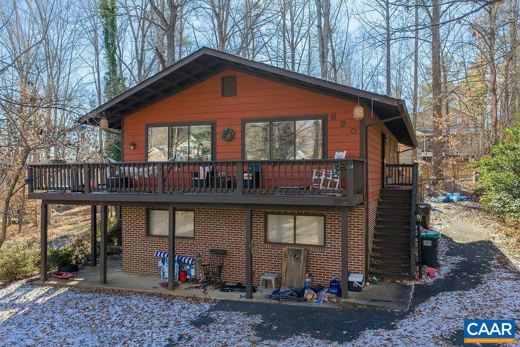 LAKE MONTICELLO - Residential