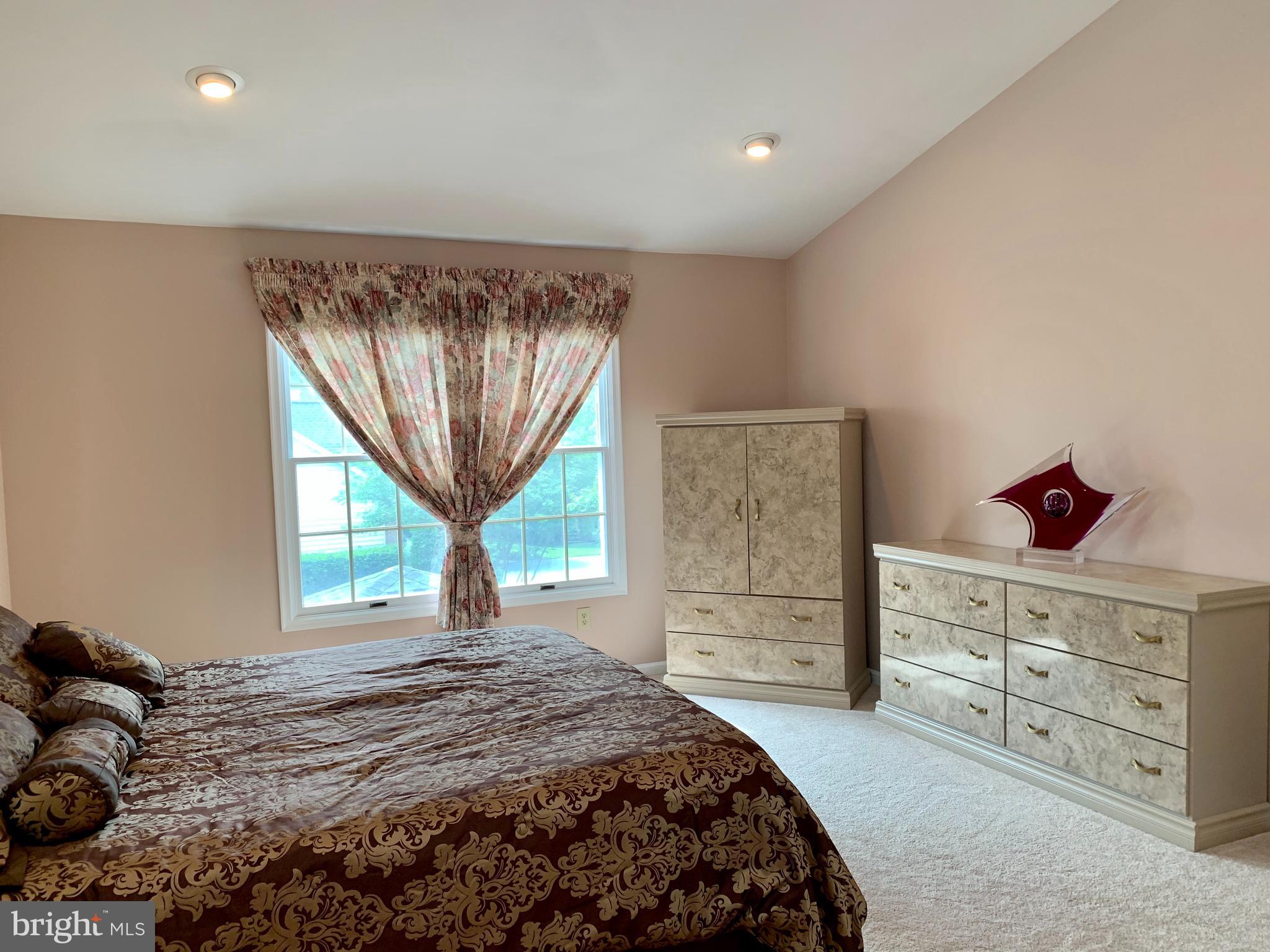 DUFIEF MILL - Residential