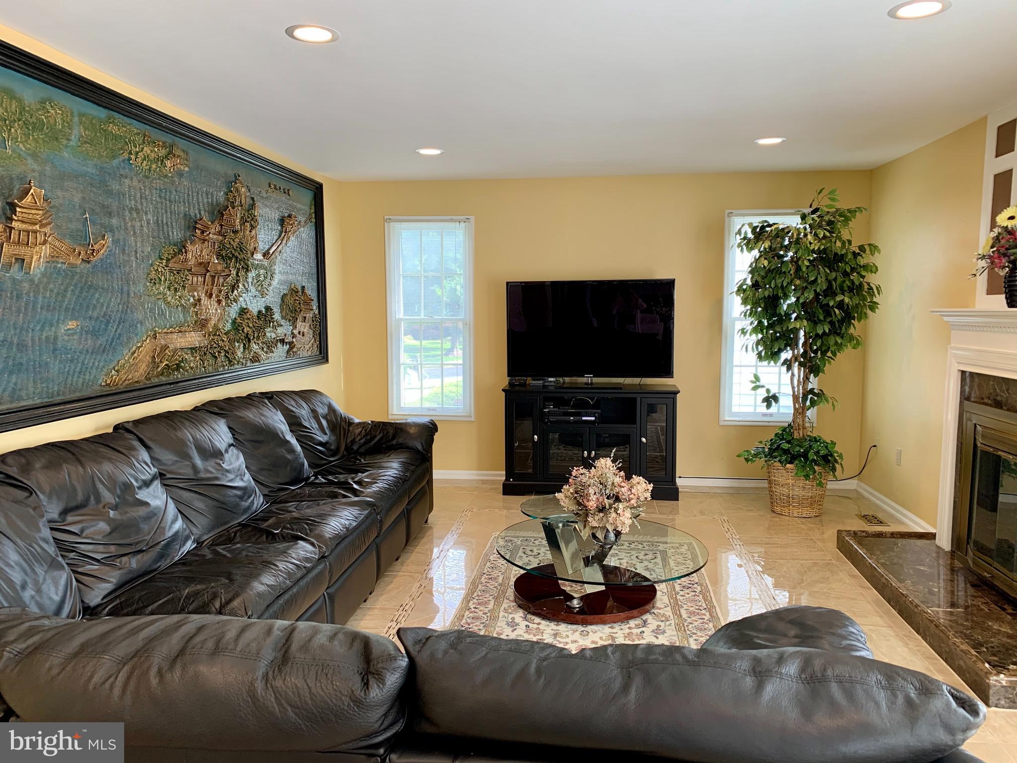 DUFIEF MILL - Residential