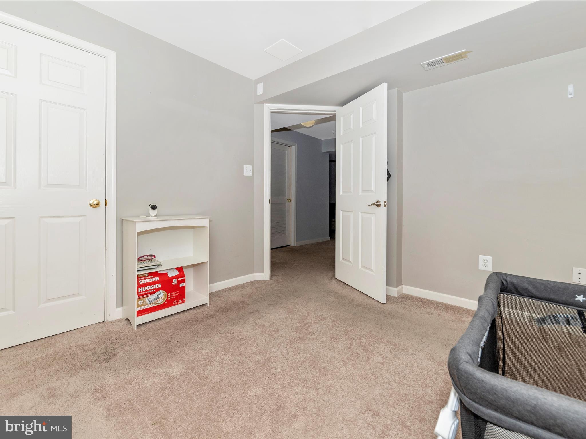 WELLINGTON TRACE - Residential