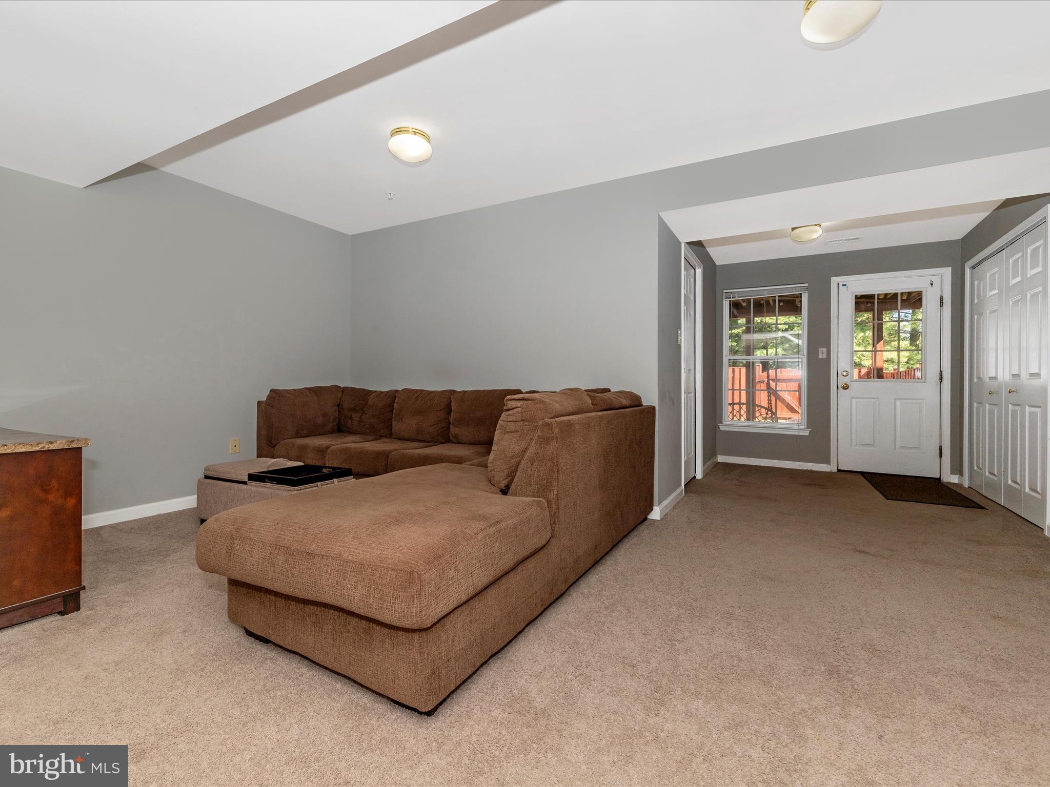 WELLINGTON TRACE - Residential