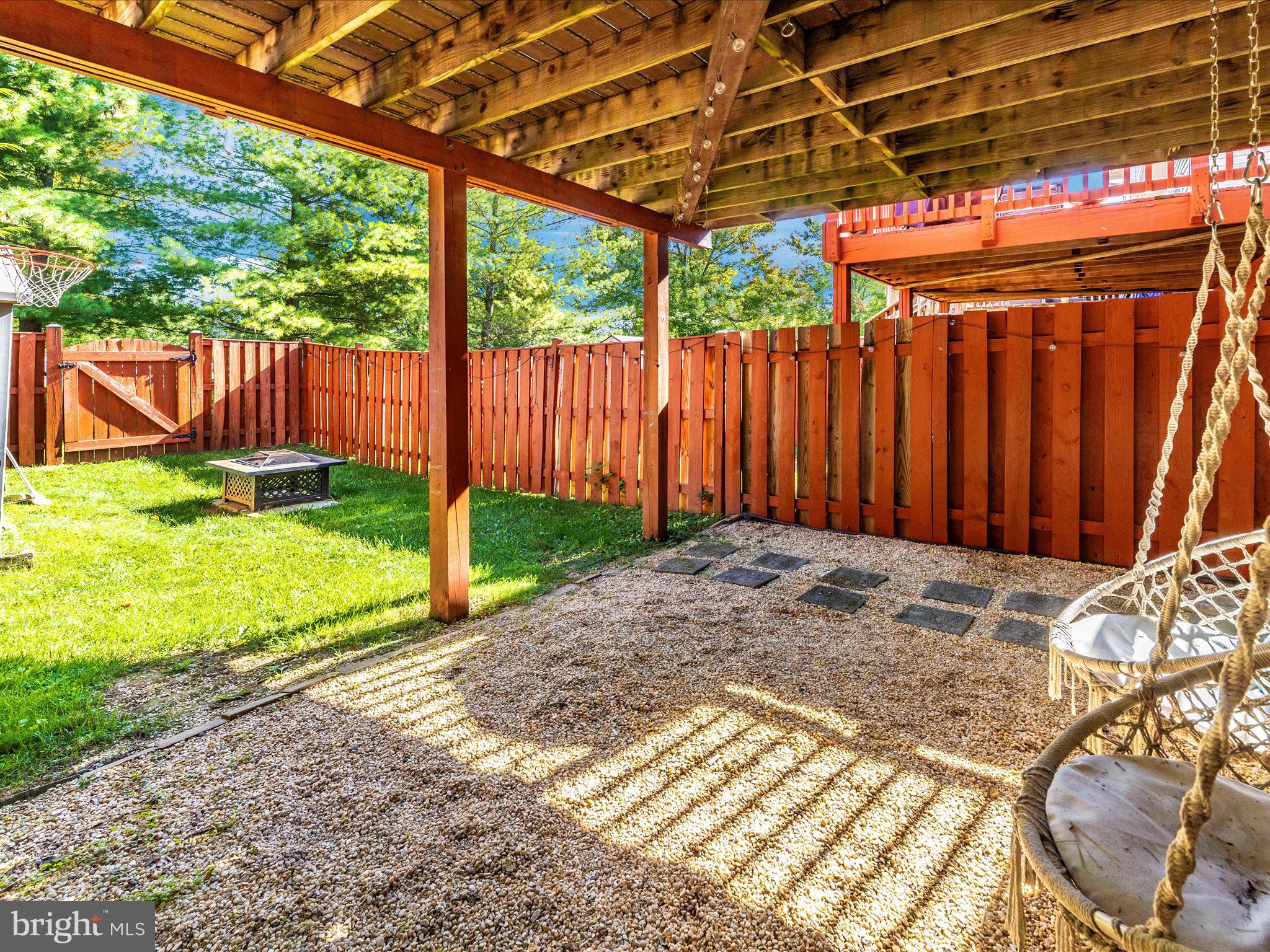 WELLINGTON TRACE - Residential