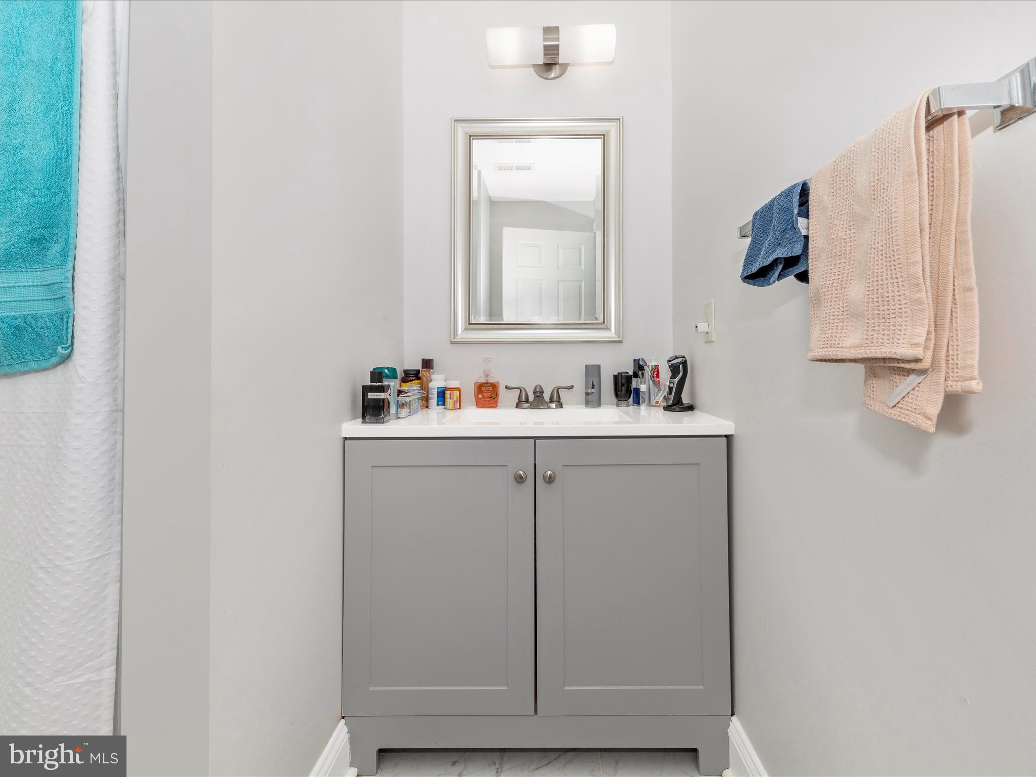 WELLINGTON TRACE - Residential