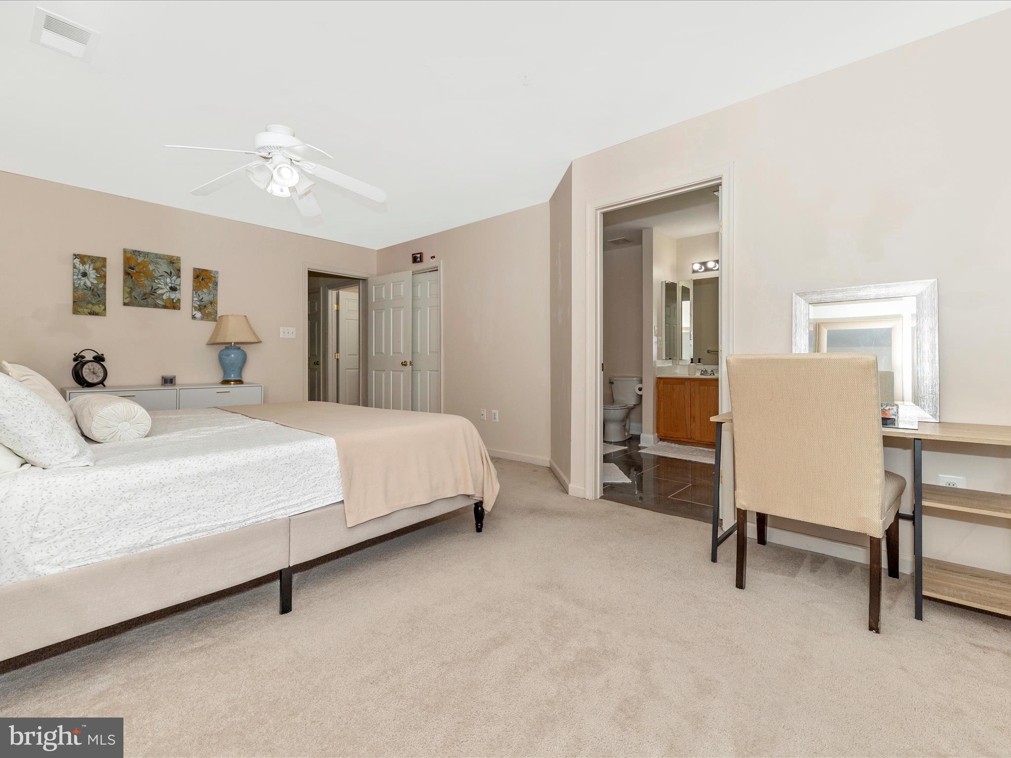 WELLINGTON TRACE - Residential