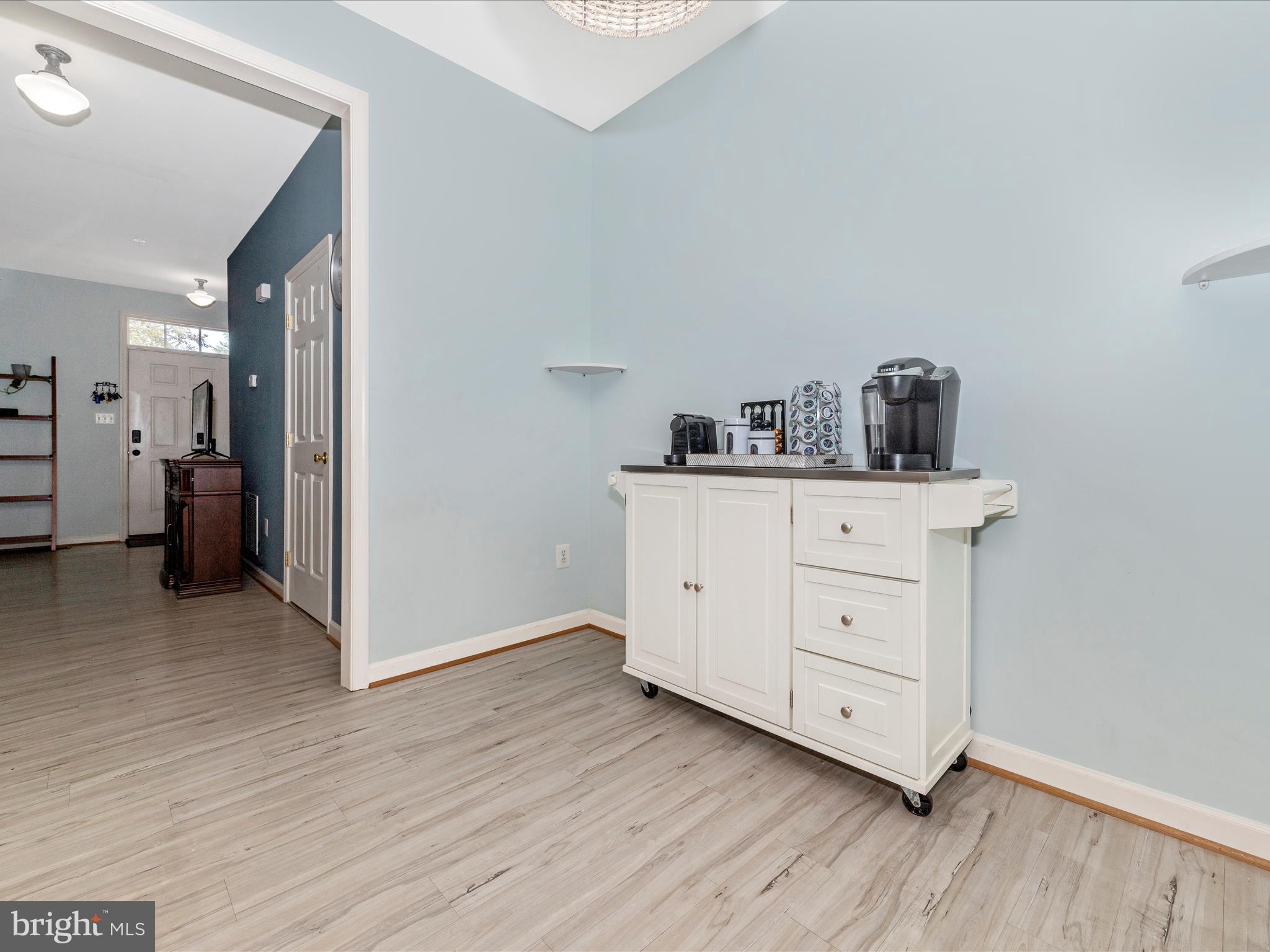 WELLINGTON TRACE - Residential